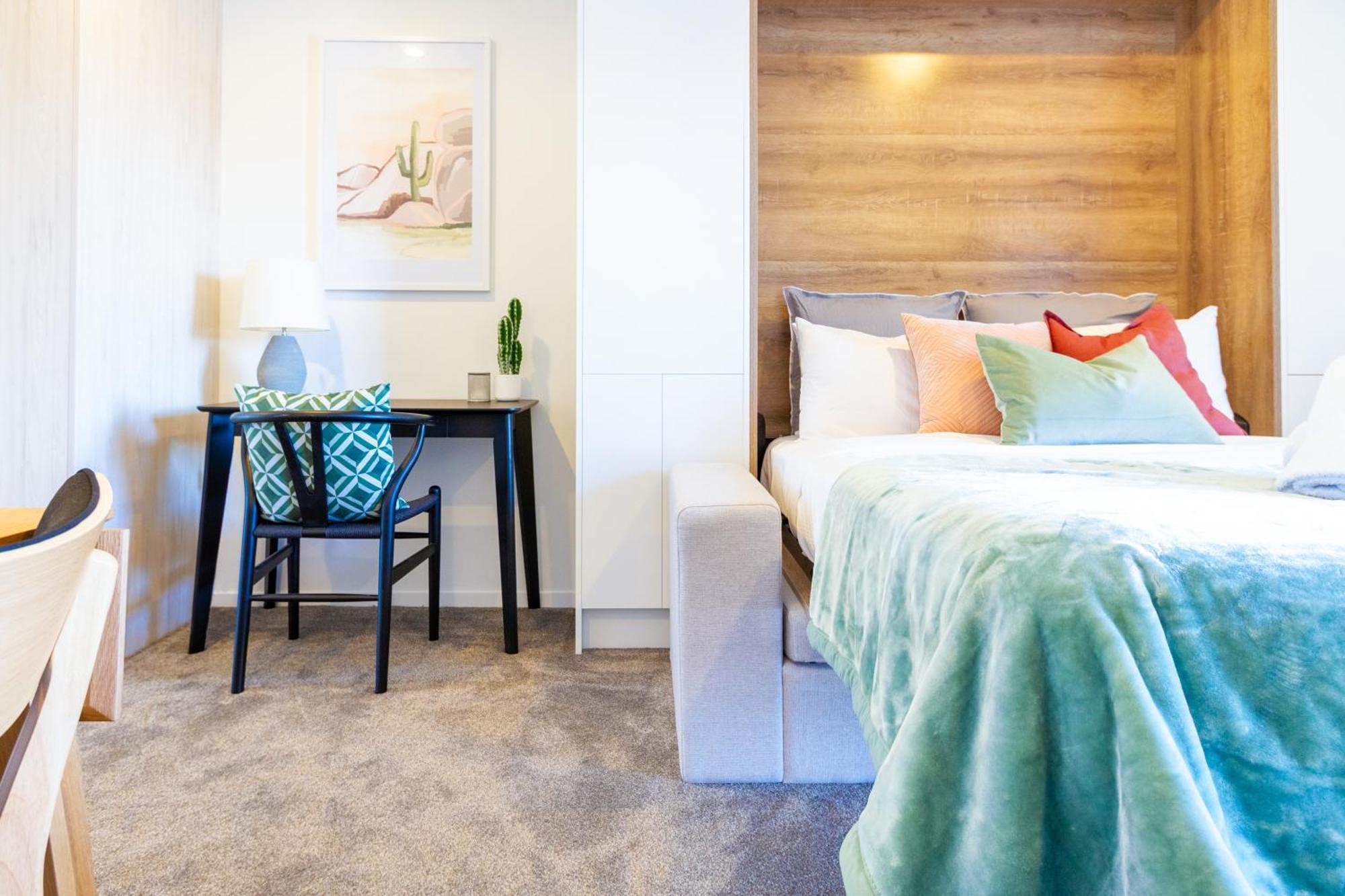 City Living: Upper Studio Haven On Wilmer Christchurch Exteriör bild